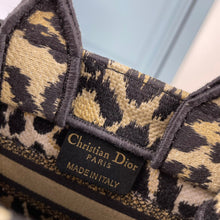 Load image into Gallery viewer, DR238 Book Mini Tote Bag / 7.1x5.3x2.5inch