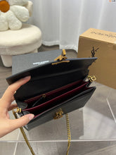 Load image into Gallery viewer, YSK213 Cassandra Medium Chain Bag / 8.6 x 6.4 x 2.1 INCHES