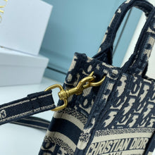 Load image into Gallery viewer, DR239 Book Mini Tote Bag / 7.1x5.3x2.5inch