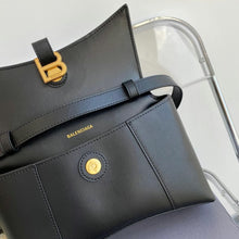 Load image into Gallery viewer, BCG035 Women's Downtown XS Shoulder Bag / L10 x H6,3 x W3,3 inch