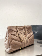 Load image into Gallery viewer, YSK195 Fluffy Shoulder Bag / 16x12.2inch
