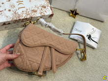 Load image into Gallery viewer, DR260 Saddle Bag with Wide Strap / 10 x 8 x 3 inches