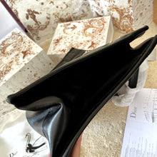 Load image into Gallery viewer, DR263 Medium Dior Essential Tote Bag / 14.5 x 11 x 7 inches