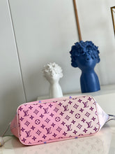 Load image into Gallery viewer, LB672 Neverfull MM Autres Toiles / HIGHEST QUALITY VERSION / 12.2 x 11 x 5.5 inches