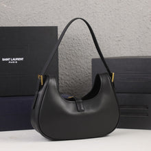 Load image into Gallery viewer, YSK226 Hobo Handbag / 9.4x7.1x2.7inch