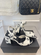 Load image into Gallery viewer, SE864 CC Sandals / Size5-9