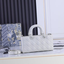 Load image into Gallery viewer, DR228 Lady D-JOY Handbag / 10.2x5.3x2inch