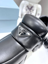 Load image into Gallery viewer, SE1004 PD Soft Padded Nappa Leather Loafers / Size4-9