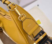 Load image into Gallery viewer, FF160 Fendigraphy Small / 11.4x9.6x3.9inch