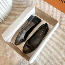 Load image into Gallery viewer, SE1048 LB Popi Flat Ballerina / Size4-10