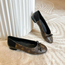 Load image into Gallery viewer, SE1048 LB Popi Flat Ballerina / Size4-10