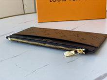 Load image into Gallery viewer, LB650 Slim Purse / 7.9 x 4.3 x 0.2 inches