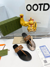 Load image into Gallery viewer, SE1009 Women's Gucci Blondie thong sandal / Size5-12