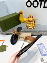 Load image into Gallery viewer, SE1009 Women's Gucci Blondie thong sandal / Size5-12