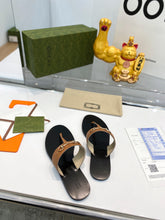 Load image into Gallery viewer, SE1009 Women's Gucci Blondie thong sandal / Size5-12