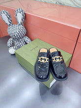 Load image into Gallery viewer, SE1008 Women's slipper with Interlocking G / Size5-9