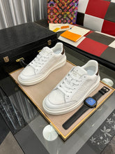 Load image into Gallery viewer, MSE068 LB Luxembourg Sneakers / size7-12