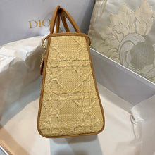 Load image into Gallery viewer, DR229 LADY DR Bag Natural Cannage Raffia / HIGHEST QUALITY VERSION
