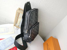 Load image into Gallery viewer, MBG029 Avenue Sling Bag / 7.9 x 12.2 x 3.9 inches