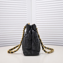 Load image into Gallery viewer, CC685 Small Shoulder Bag / 9.4x11.4x3.9inch