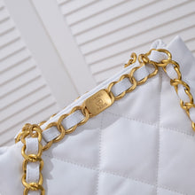 Load image into Gallery viewer, CC686 Small Shoulder Bag / 9.4x11.4x3.9inch