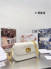 Load image into Gallery viewer, DR278 30 Montaigne Avenue Bag / 9 x 5 x 2.5 inches