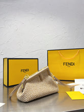 Load image into Gallery viewer, FF135 First Small Beige Raffia Macrame Bag / 10.2x3.7x7.1inch