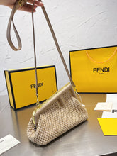 Load image into Gallery viewer, FF135 First Small Beige Raffia Macrame Bag / 10.2x3.7x7.1inch