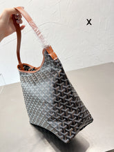 Load image into Gallery viewer, GY004 Goyard Bohème Hobo Bag / 14.5x9.8x5.9inch