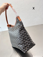 Load image into Gallery viewer, GY004 Goyard Bohème Hobo Bag / 14.5x9.8x5.9inch