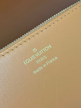 Load image into Gallery viewer, LB675 Swing Handbag / HIGHEST QUALITY VERSION / 9.4 x 5.9 x 2.4 inches