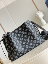 Load image into Gallery viewer, LB709 Bella Tote Bag / HIGHEST QUALITY VERSION / 12.6 x 9.1 x 5.1 inches