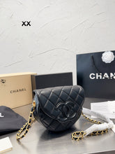 Load image into Gallery viewer, CC691 Mini Chain Bag / 7.9x6.3inch