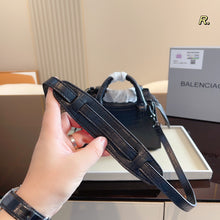 Load image into Gallery viewer, BCG042 Women's Neo Classic Mini Handbag in Black / L8,6 x H5,5 x W4,3 inch