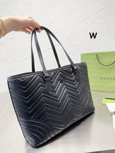 Load image into Gallery viewer, GC493 GG Marmont Large Tote Bag / 15.1"W x 11.4"H x 5.5"D