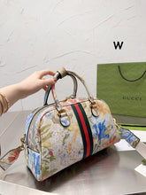 Load image into Gallery viewer, GC495 Ophidia GG Flora Medium Bag / 12.7" x 7.8"H x 6.2"D