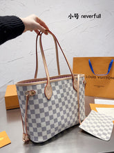 Load image into Gallery viewer, LB774 Neverfull PM / 11.4 x 8.7 x 5.1 inches