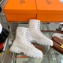 Load image into Gallery viewer, SE948 H Fair Ankle Boots / Size5-9