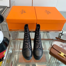 Load image into Gallery viewer, SE948 H Fair Ankle Boots / Size5-9