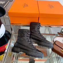 Load image into Gallery viewer, SE948 H Fair Ankle Boots / Size5-9