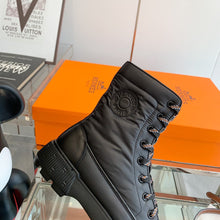 Load image into Gallery viewer, SE948 H Fair Ankle Boots / Size5-9