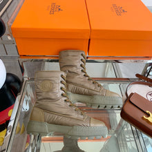 Load image into Gallery viewer, SE948 H Fair Ankle Boots / Size5-9