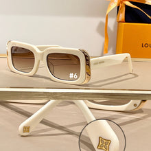 Load image into Gallery viewer, JW607 LB Moon Square Sunglasses / 53x17x145cm