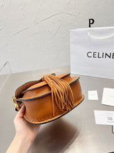 Load image into Gallery viewer, CLE004 Small Sanddle Bag / 9x7.5x3.5inch