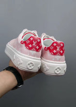 Load image into Gallery viewer, SE915 LB Time Out Sneaker / Size4-11