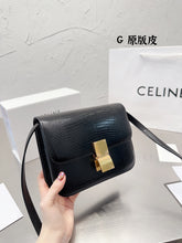 Load image into Gallery viewer, CL104 Teen Classic Bag / 7x6x2inch