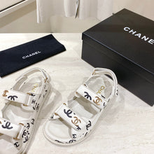 Load image into Gallery viewer, SE1027 CC Sandals / Size5-10