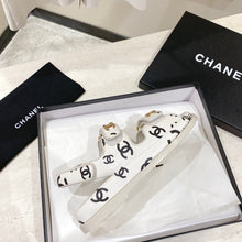 Load image into Gallery viewer, SE1027 CC Sandals / Size5-10