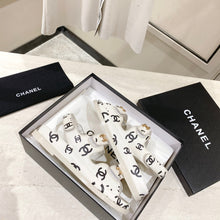 Load image into Gallery viewer, SE1027 CC Sandals / Size5-10