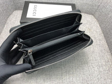 Load image into Gallery viewer, GC461 GG Embossed Zip Qround Wallet / 7.5"W x 4.1"H x 1"D